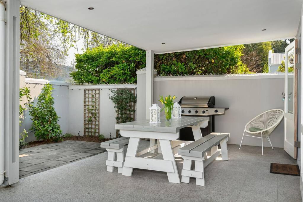 The Tram Home Stay Franschhoek Exterior foto