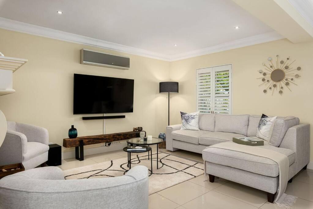 The Tram Home Stay Franschhoek Exterior foto